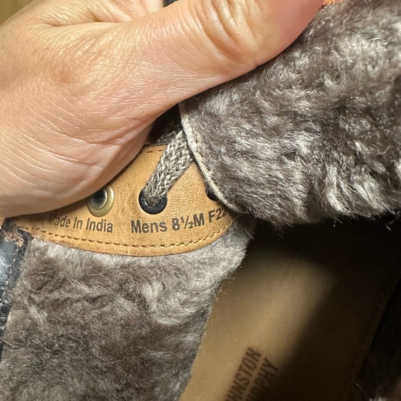 Used - Picture 4 of 4